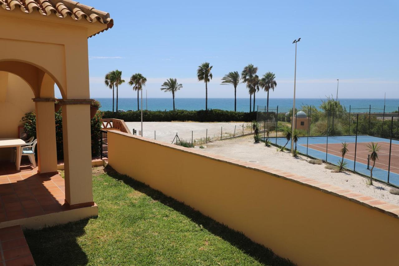 Апартаменты Costa Del Sol, Marina Del Mar El Faro Экстерьер фото
